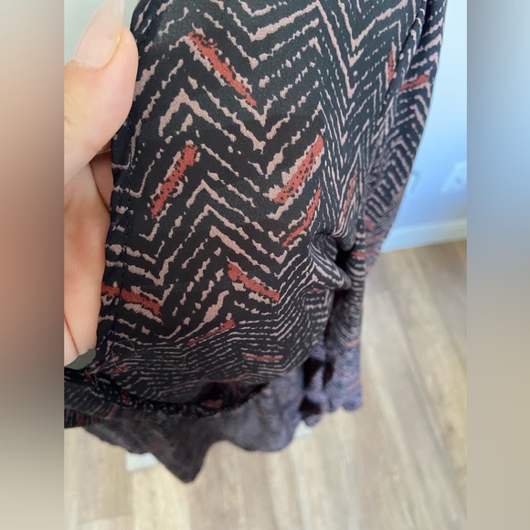 Beautiful top 😍 - Picture 3 of 4